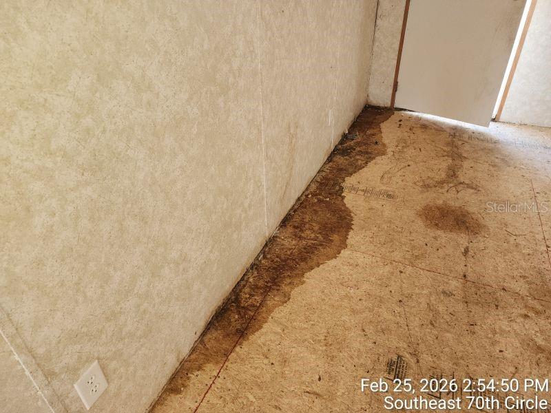 LEXINGTON ESTS - Residential