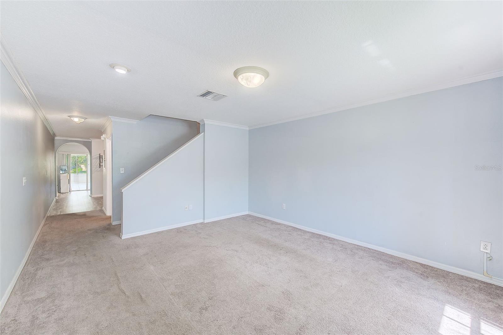 727 KENSINGTON LAKE CIRCLE