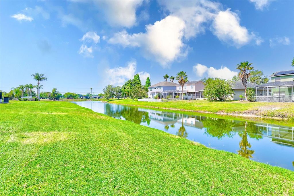 Photo of 727 Kensington Lake Circle, Brandon, FL 33511 (MLS # TB8388376)