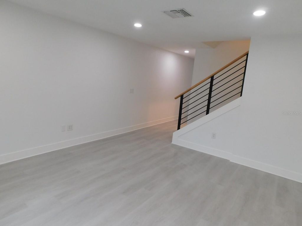 Photo of 727 Kensington Lake Circle, Brandon, FL 33511 (MLS # TB8388376)