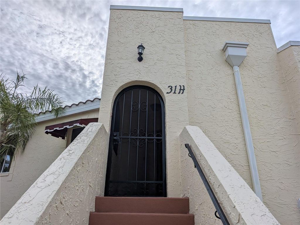 Photo of 6101 34th Street W #31H, Bradenton, FL 34210 (MLS # A4671286)