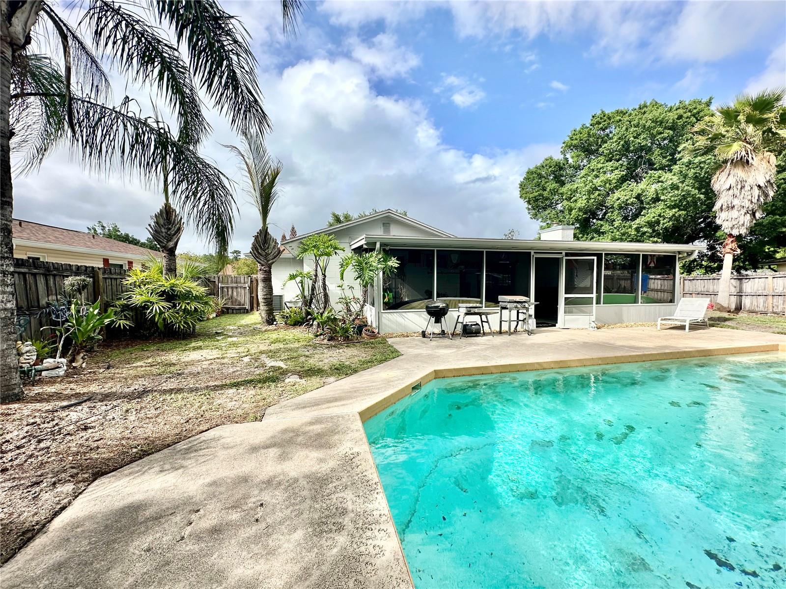 RIO PINAR WOODS - Residential