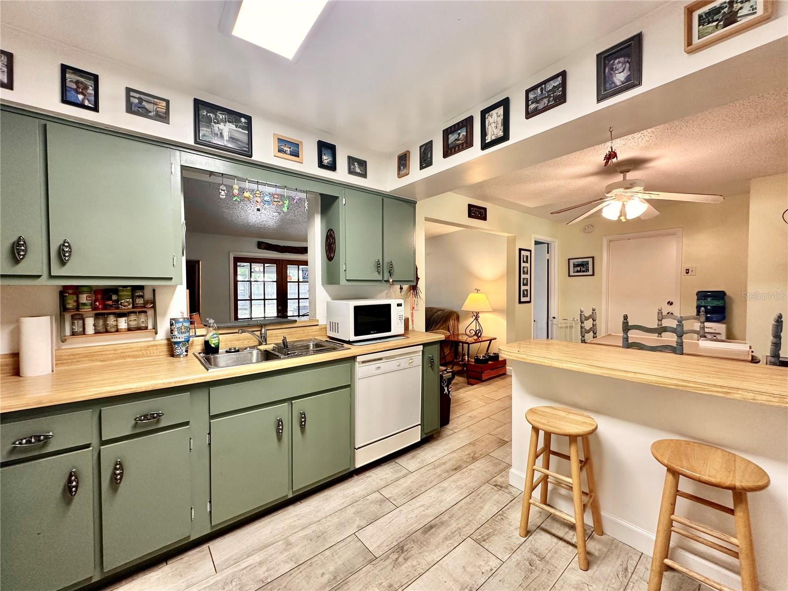 RIO PINAR WOODS - Residential