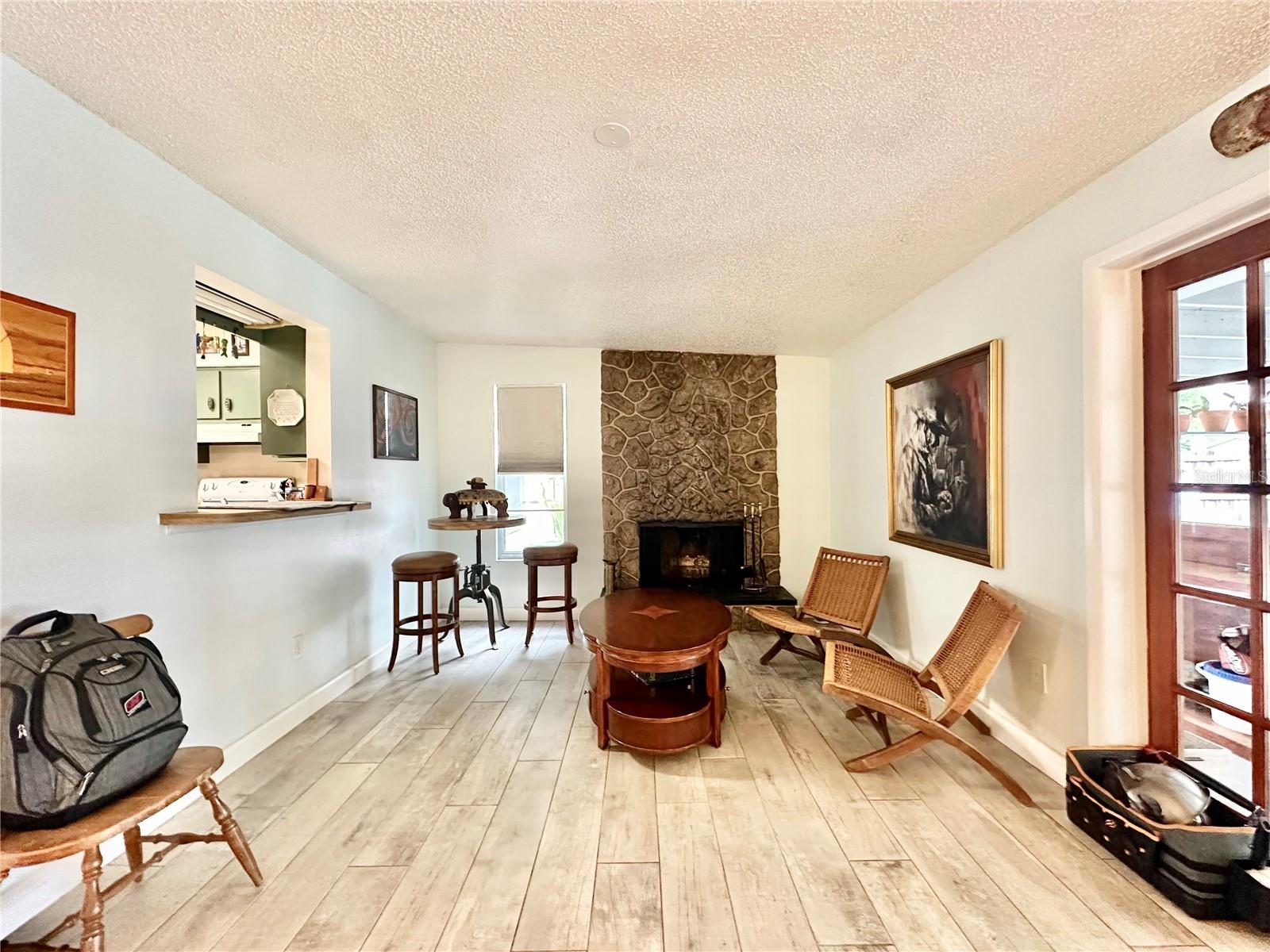 RIO PINAR WOODS - Residential