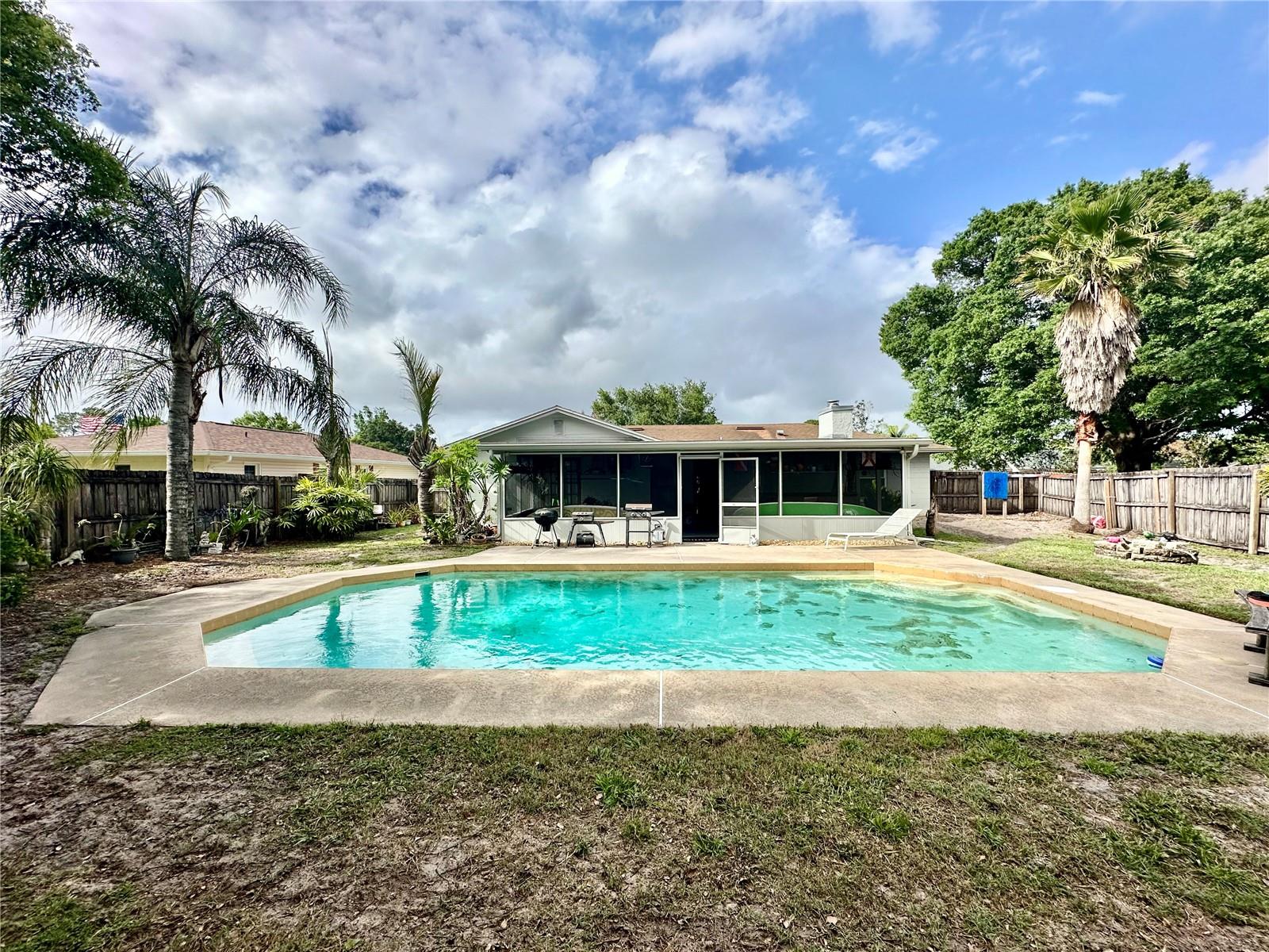 RIO PINAR WOODS - Residential