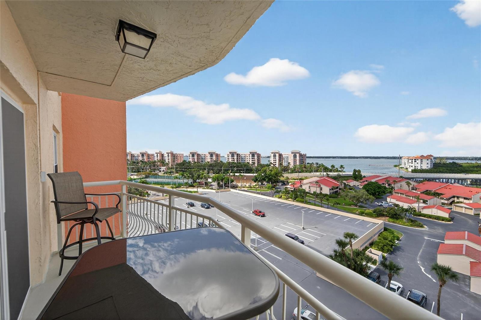 BAYWAY ISLES POINT BRITTANY SIX - Residential