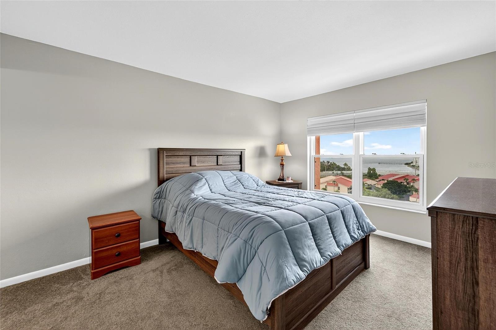 BAYWAY ISLES POINT BRITTANY SIX - Residential
