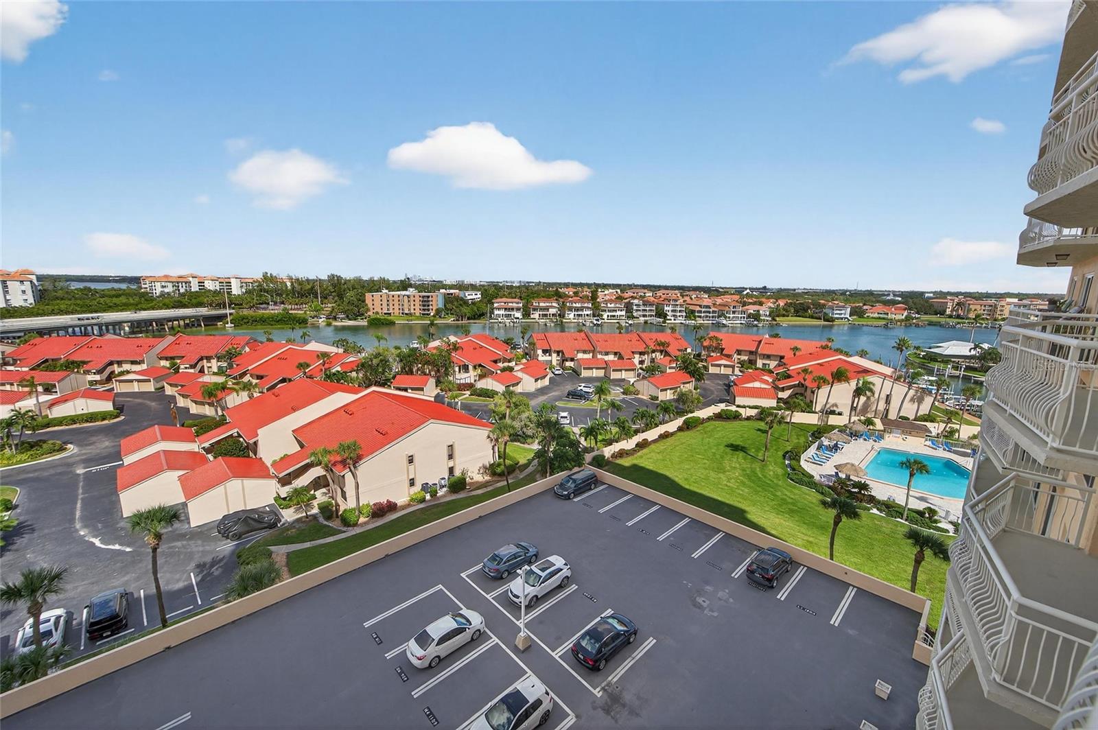 BAYWAY ISLES POINT BRITTANY SIX - Residential