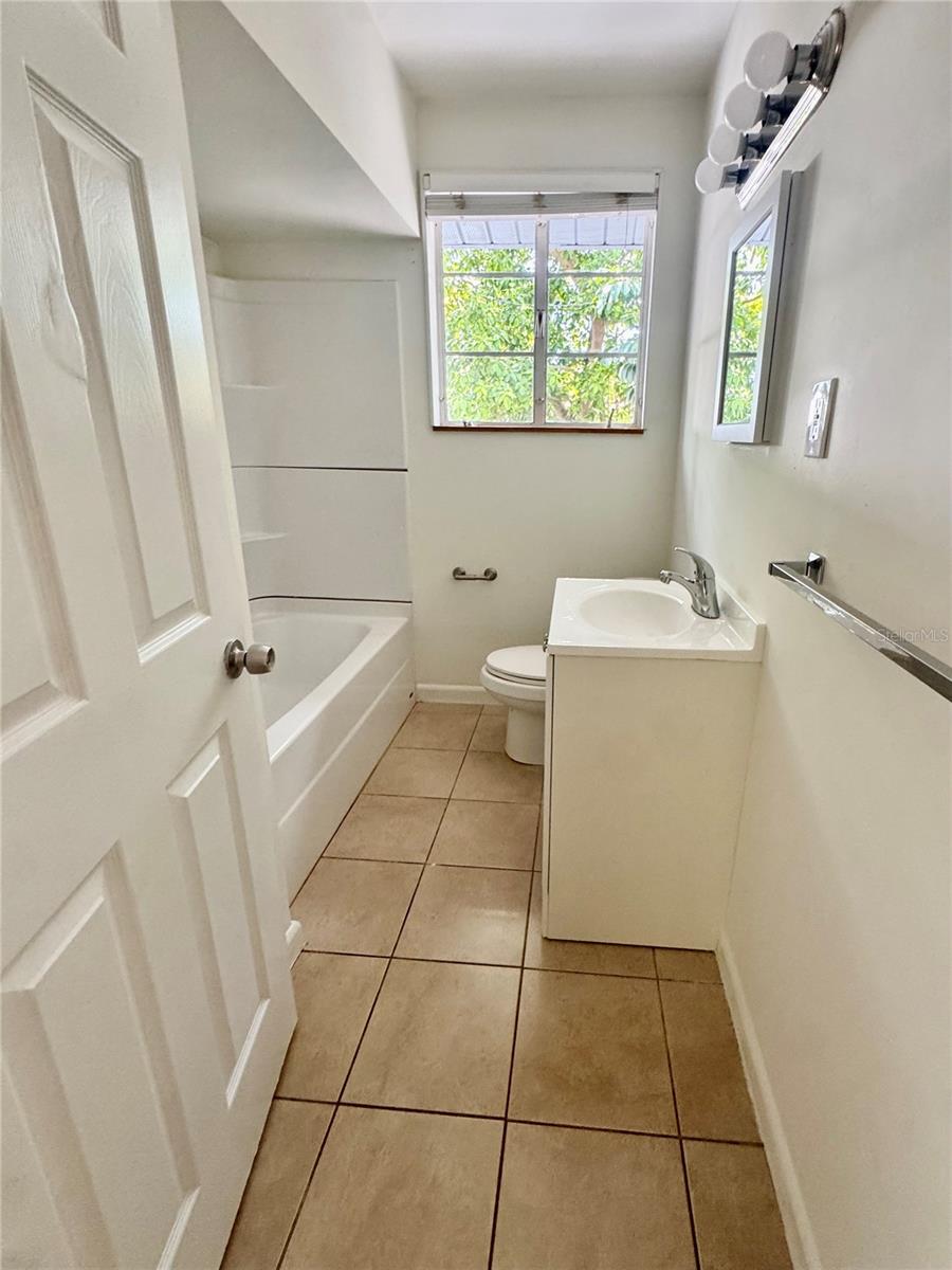 SYLVAN SHORES - Residential