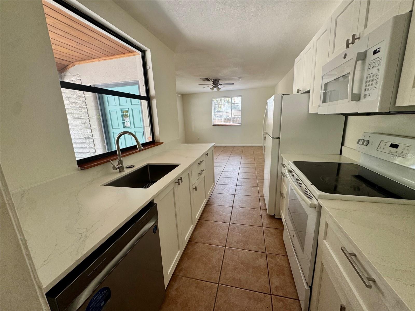 SYLVAN SHORES - Residential