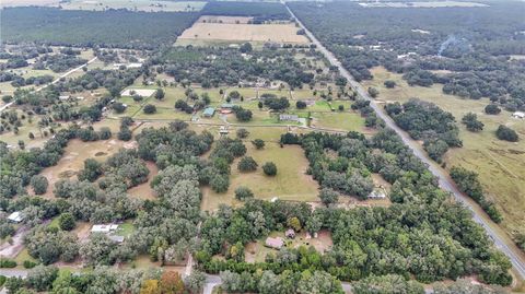 Tiny photo for 19597 SE 70th Lane, Morriston, FL 32668 (MLS # OM712740)