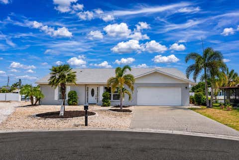 Photo of 805 Leisey Circle, Ruskin, FL 33570 (MLS # O6413610)