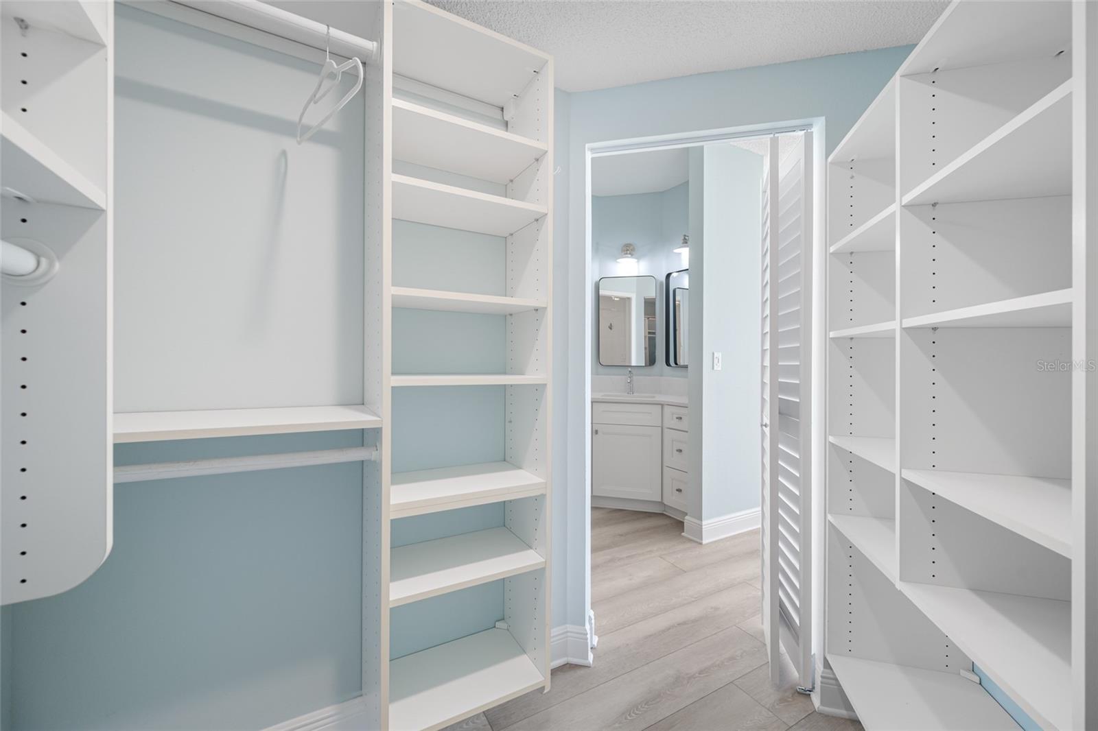 HARBOURSIDE CONDO - Residential