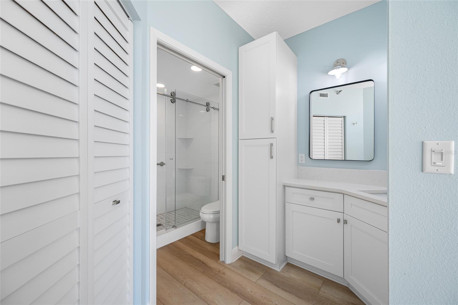 HARBOURSIDE CONDO - Residential