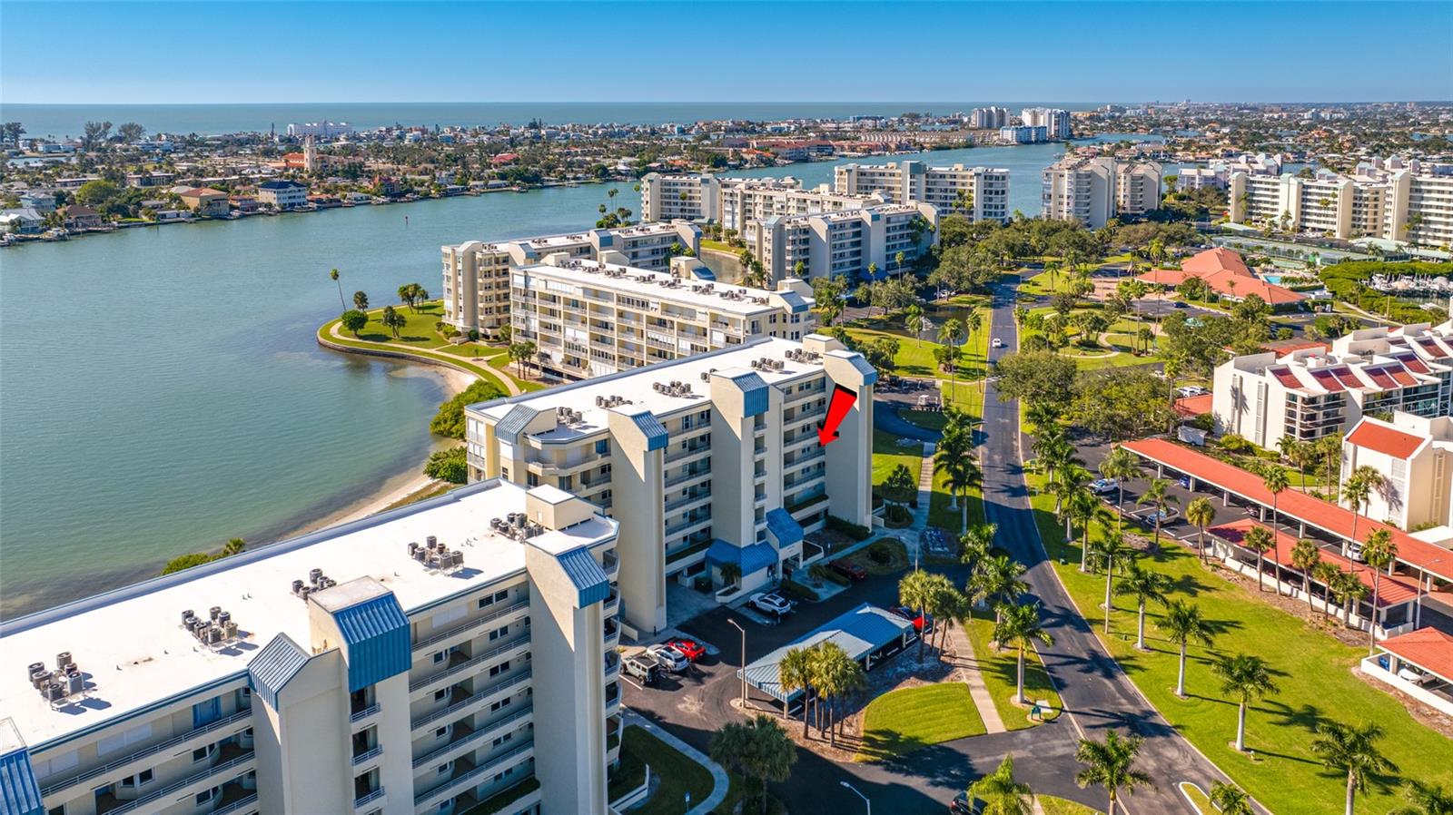 HARBOURSIDE CONDO - Residential