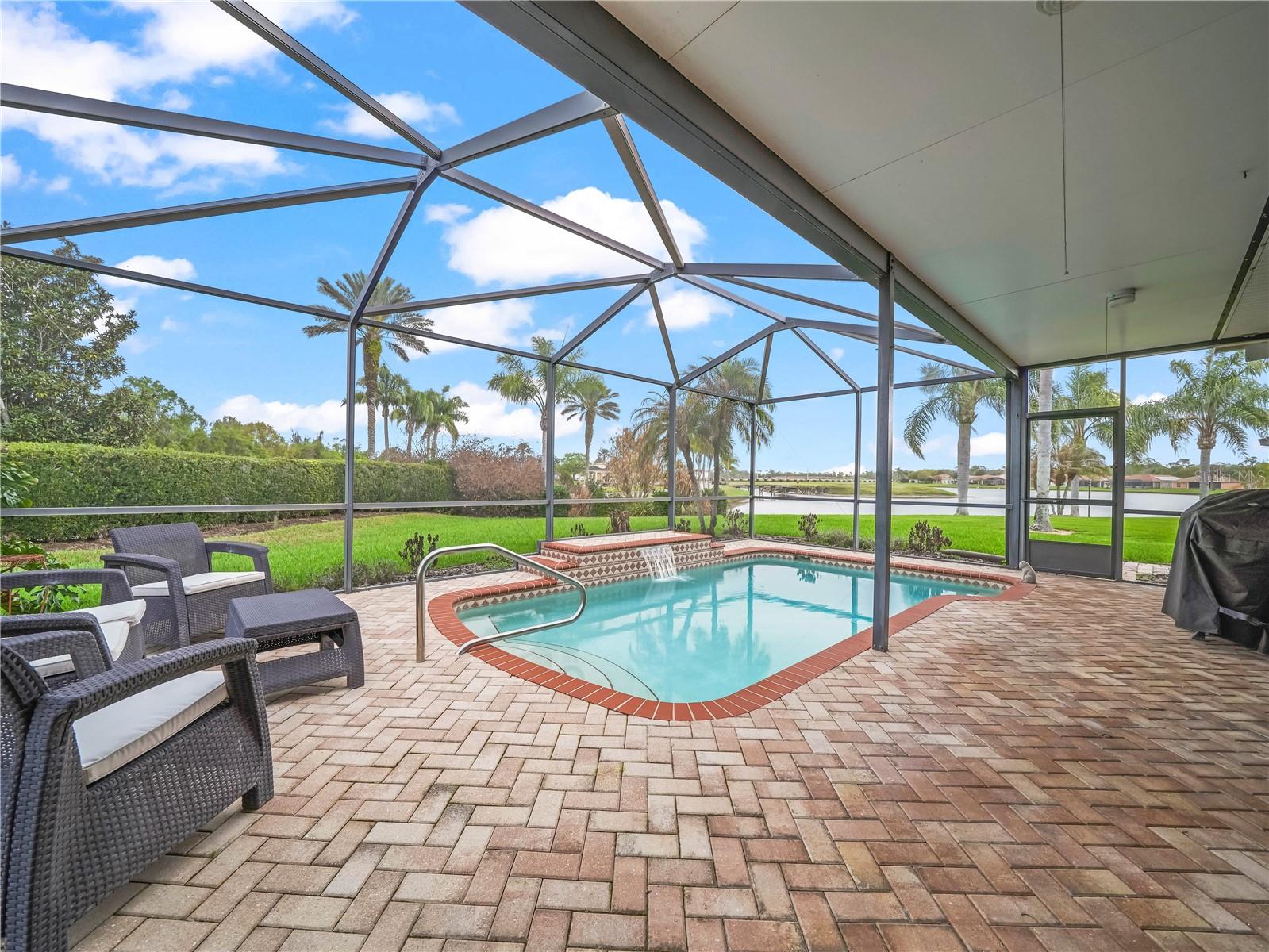 LAKE ASHTON GOLF CLUB - Residential