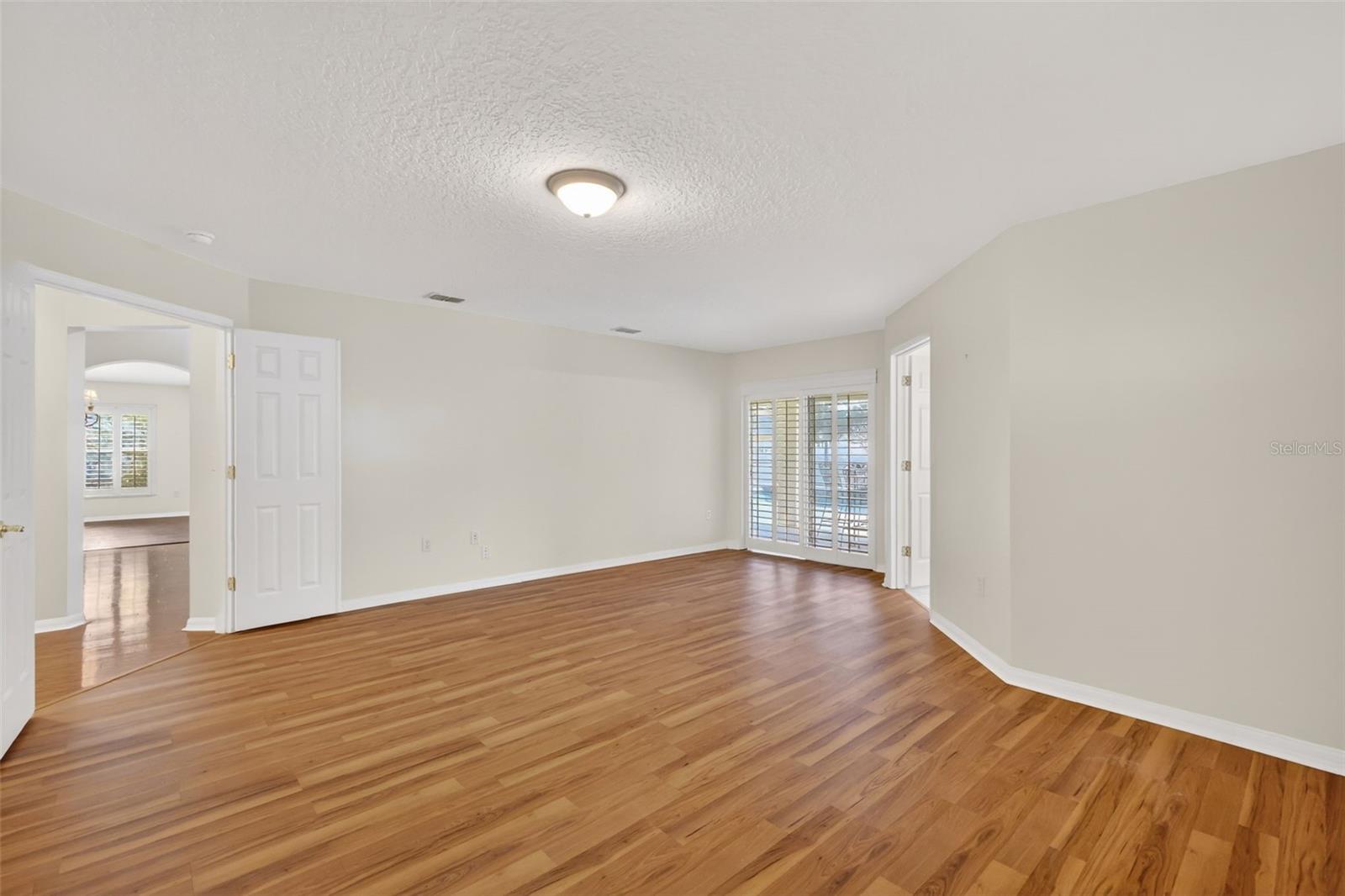 JOHNS LANDING PH 01 44/47 - Residential