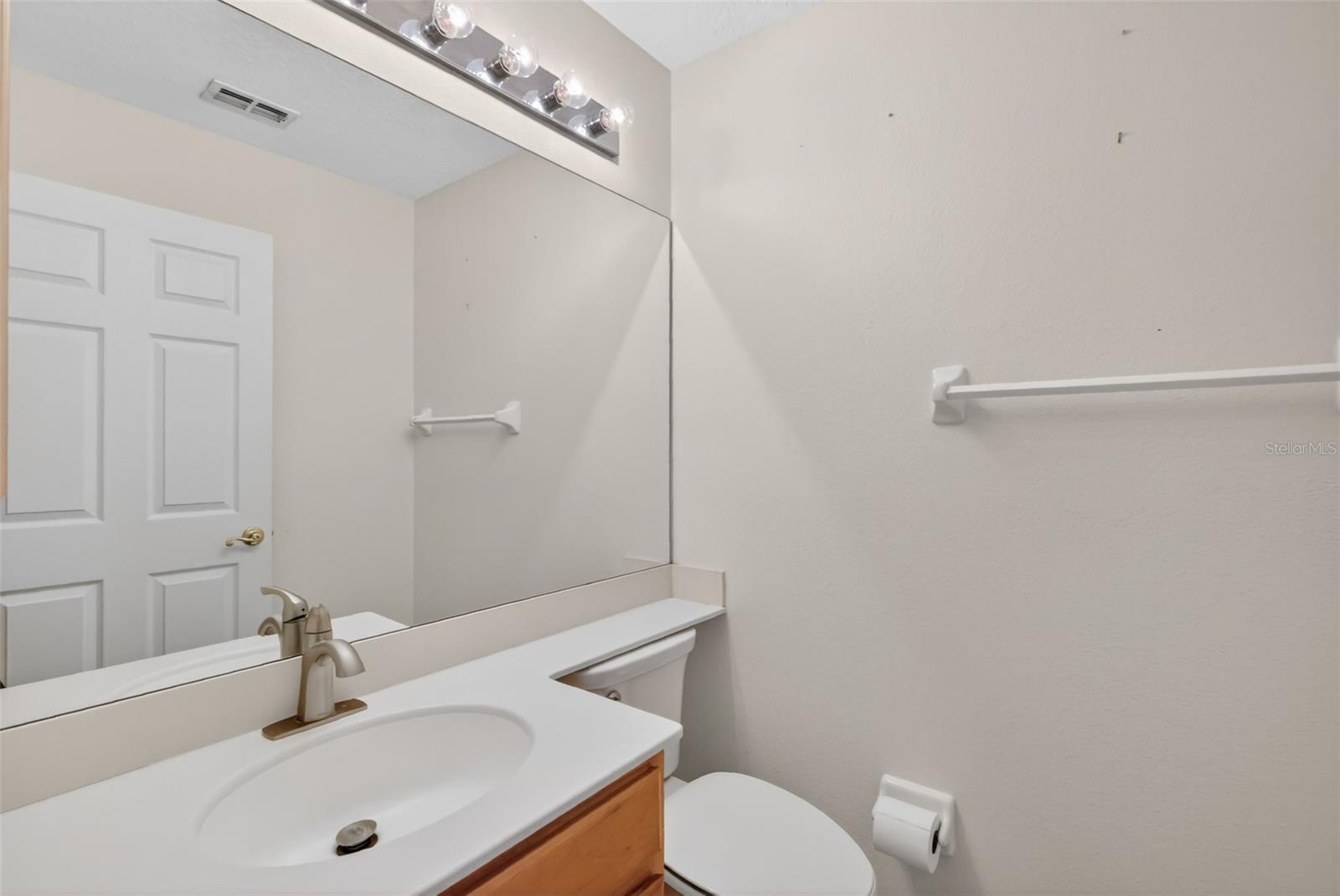 JOHNS LANDING PH 01 44/47 - Residential