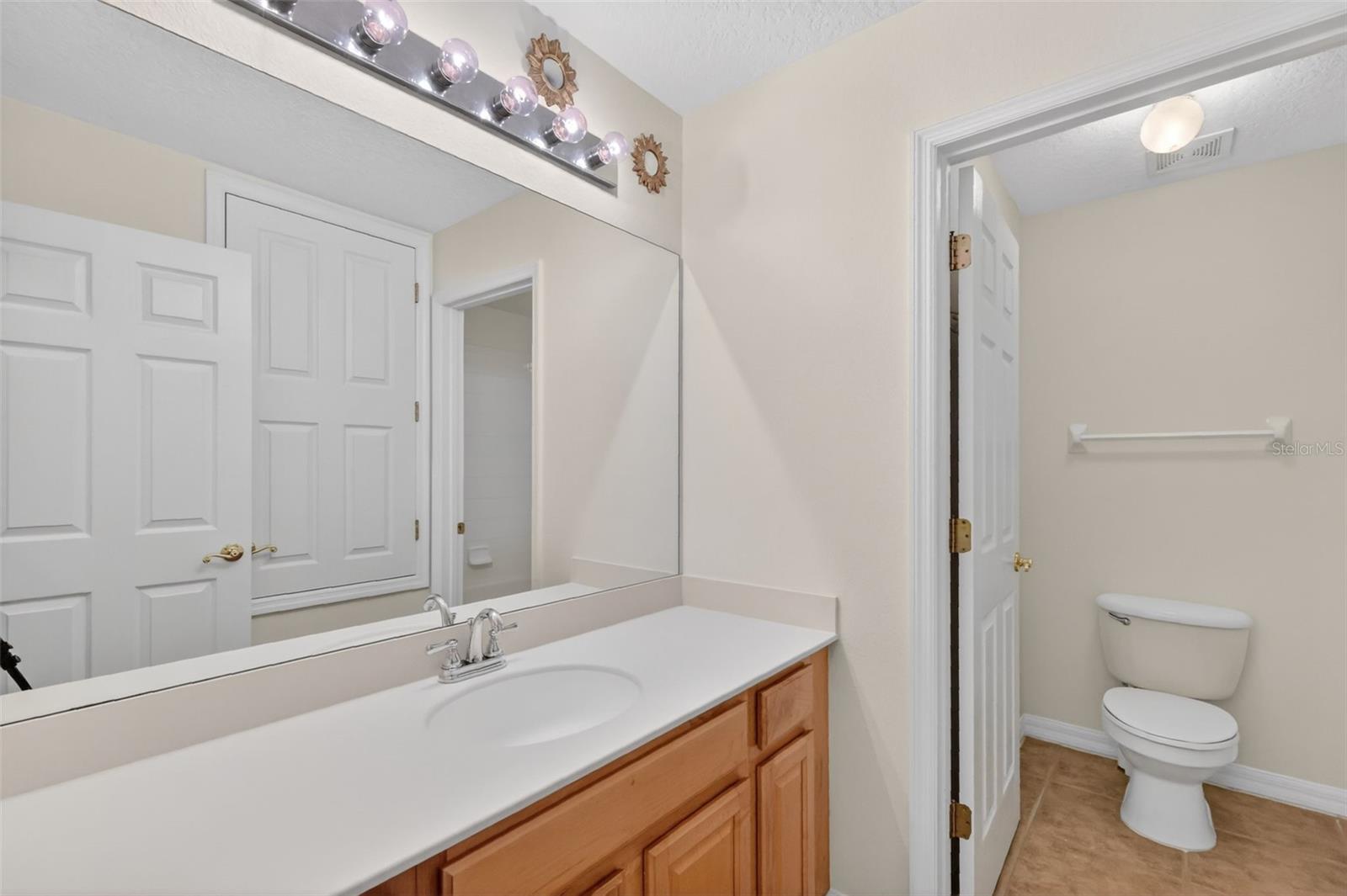 JOHNS LANDING PH 01 44/47 - Residential