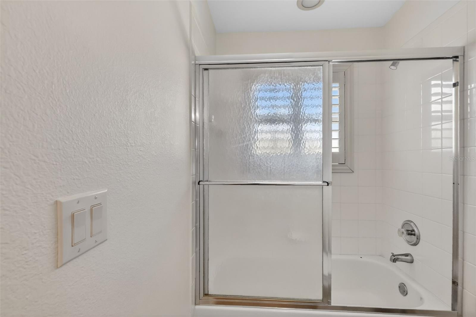 JOHNS LANDING PH 01 44/47 - Residential