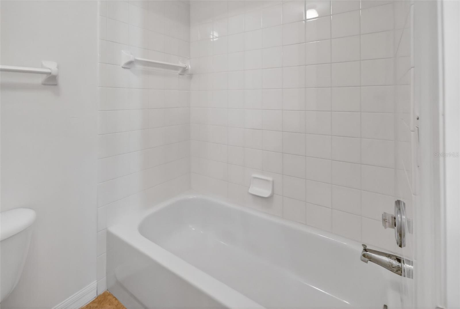 JOHNS LANDING PH 01 44/47 - Residential