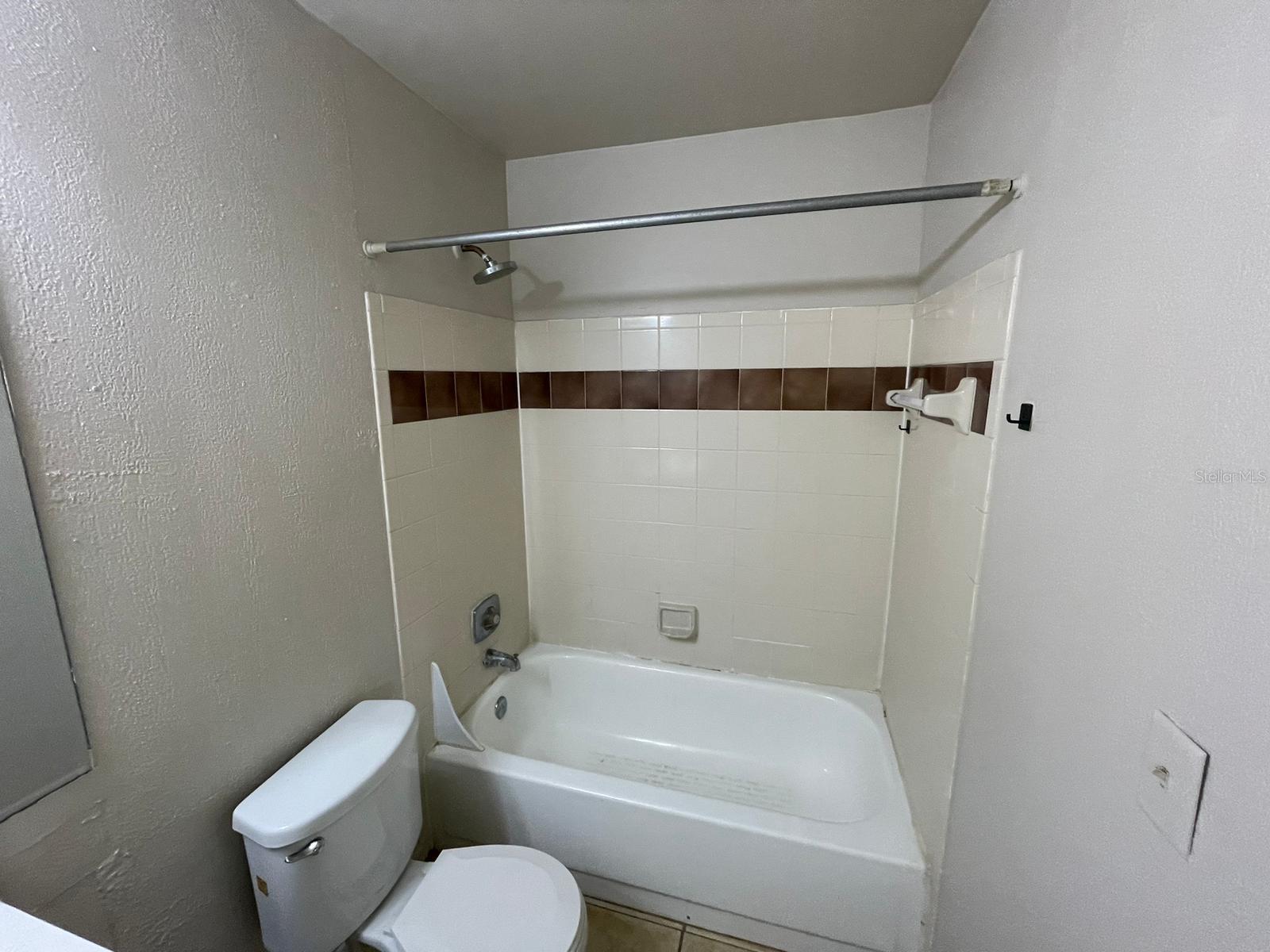 CENTRAL PARK METROWEST CONDO - Residential