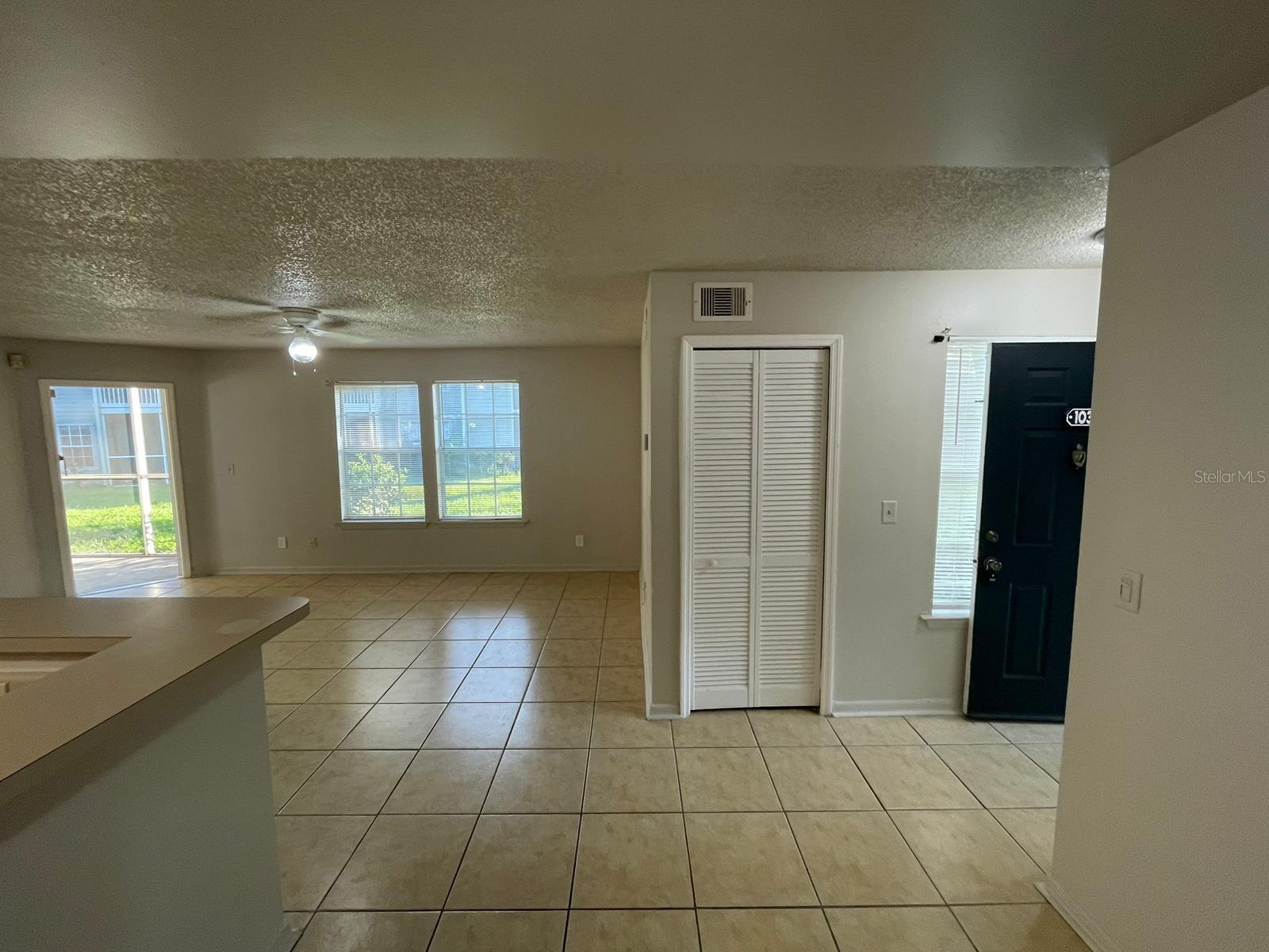 CENTRAL PARK METROWEST CONDO - Residential