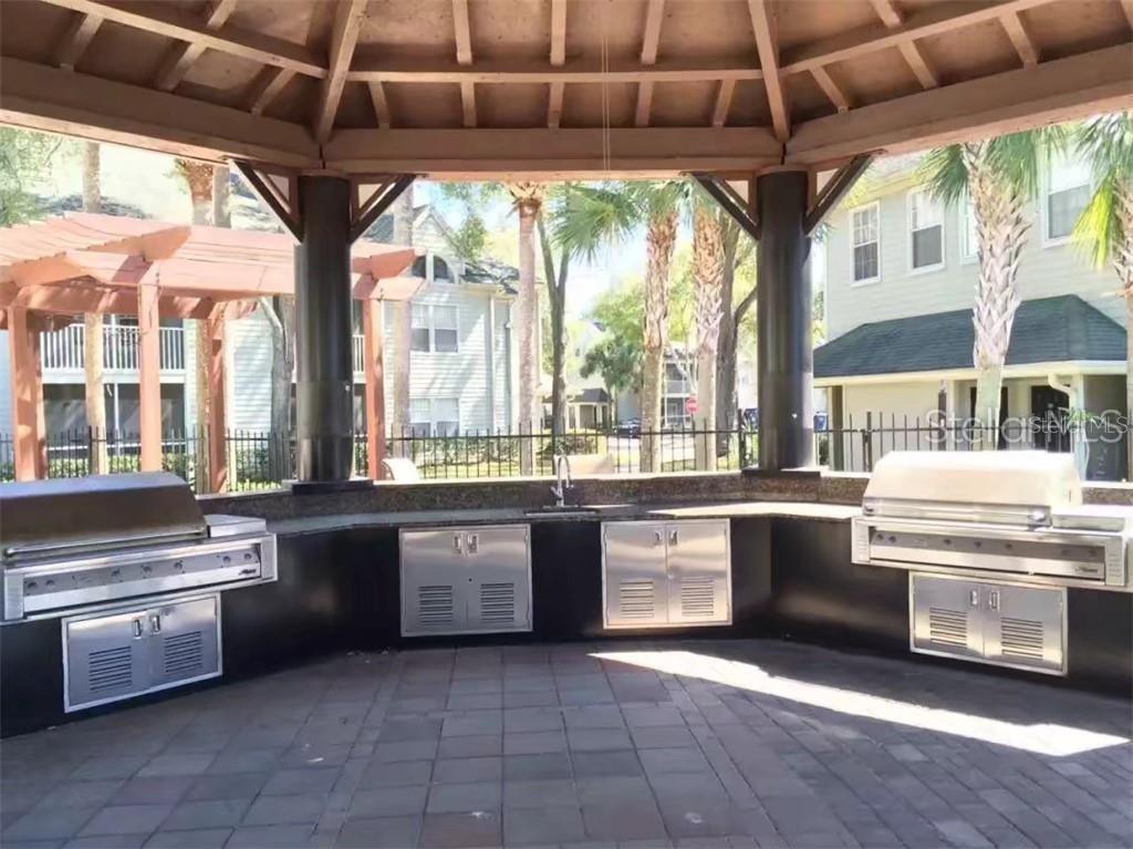 CENTRAL PARK METROWEST CONDO - Residential