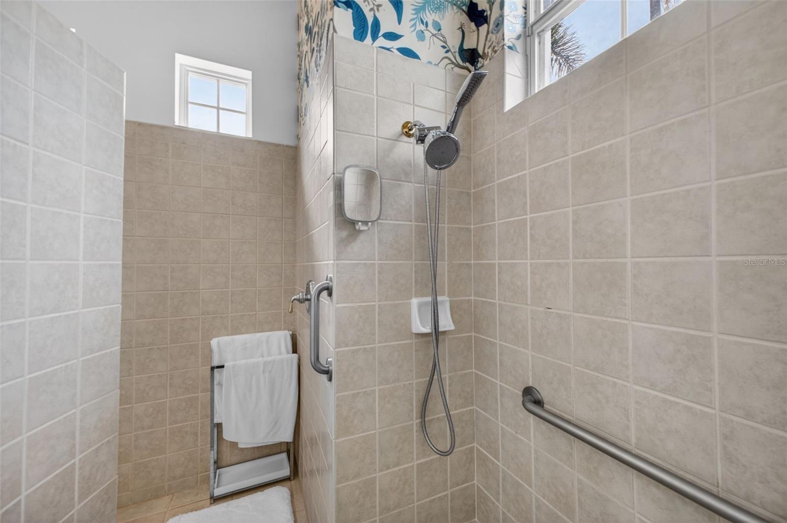 LAKEWOOD RANCH COUNTRY CLUB VLG C 1B - Residential