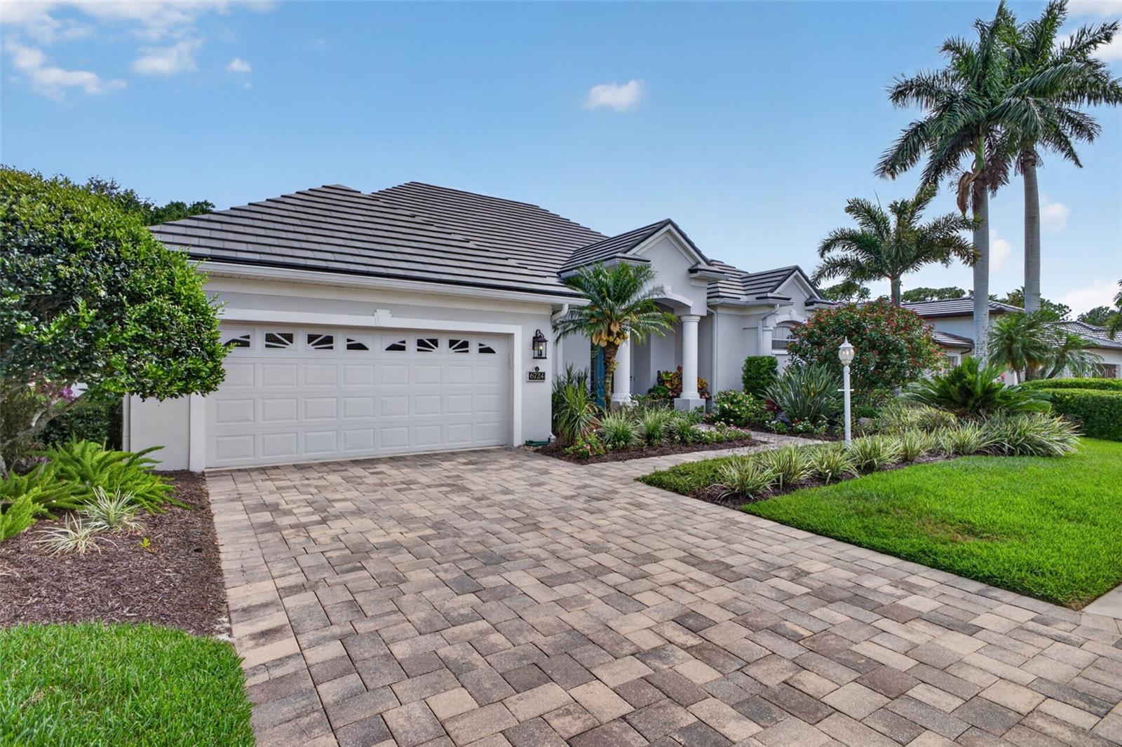 LAKEWOOD RANCH COUNTRY CLUB VLG C 1B - Residential