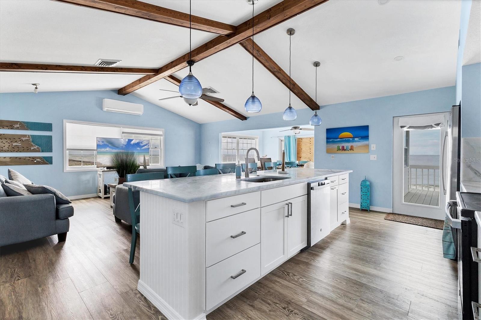 PALM ISLAND ESTATES UNIT 4 - Residential
