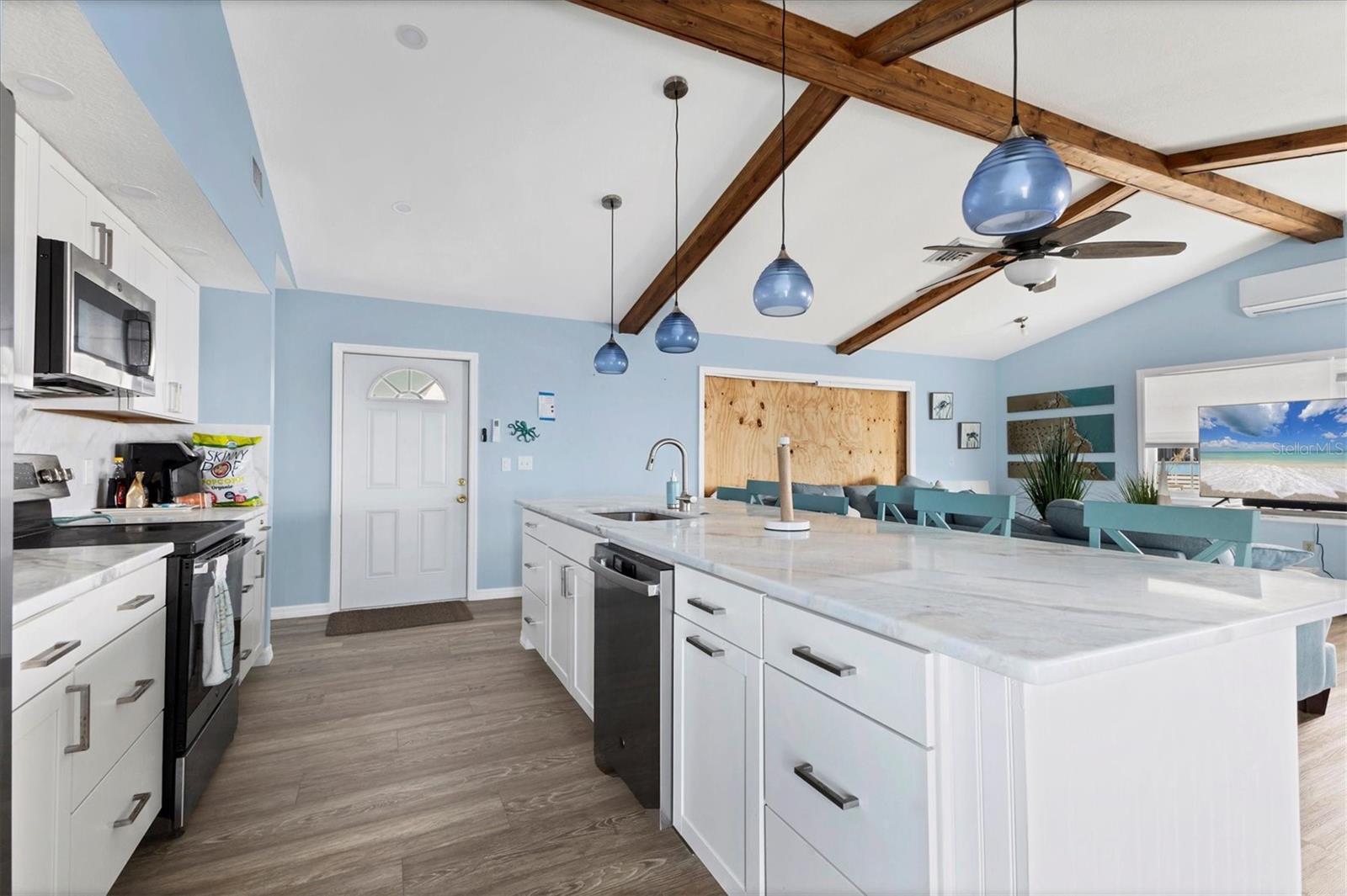 PALM ISLAND ESTATES UNIT 4 - Residential