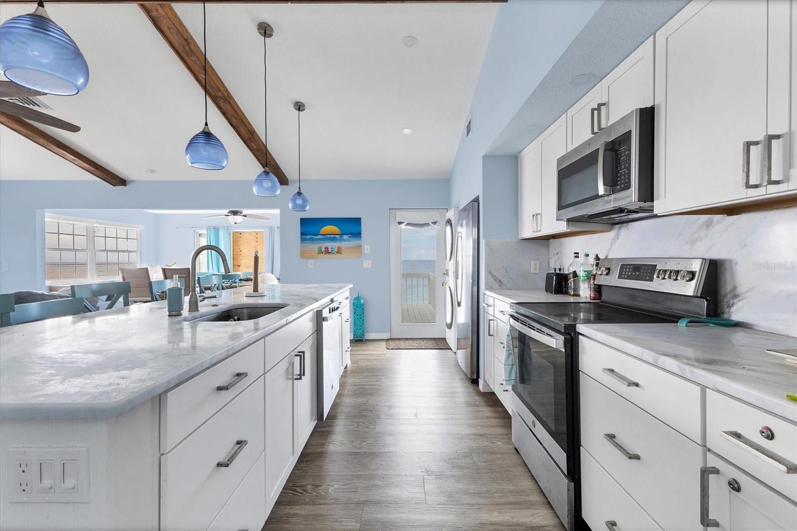 PALM ISLAND ESTATES UNIT 4 - Residential