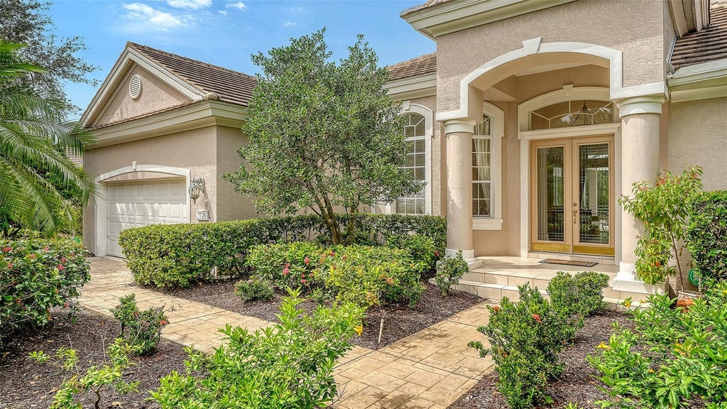 Photo of 7726 Heathfield Court, University Park, FL 34201 (MLS # A4708512)
