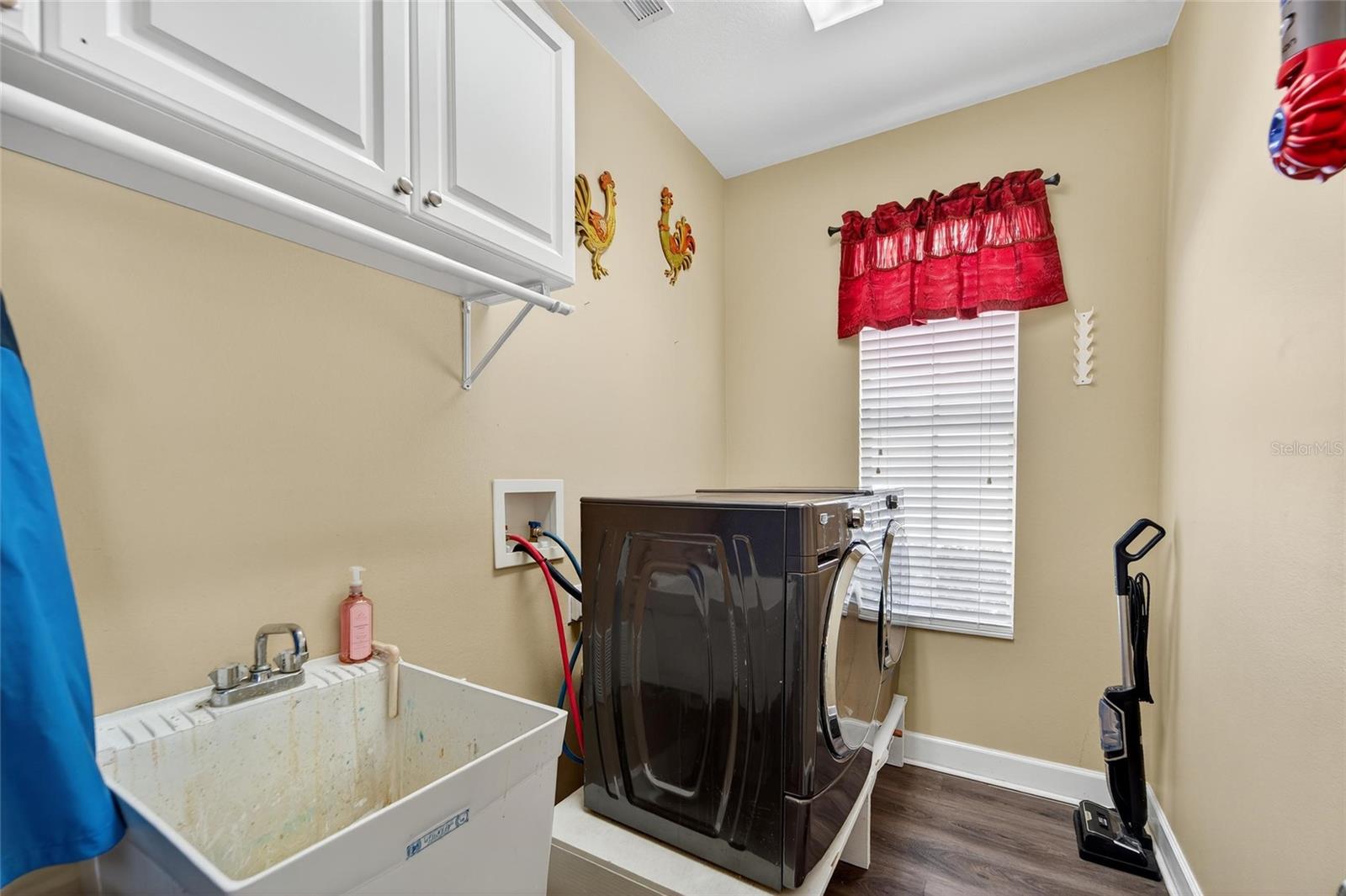 CONNERTON VILLAGE 01 PRCL 103 - Residential