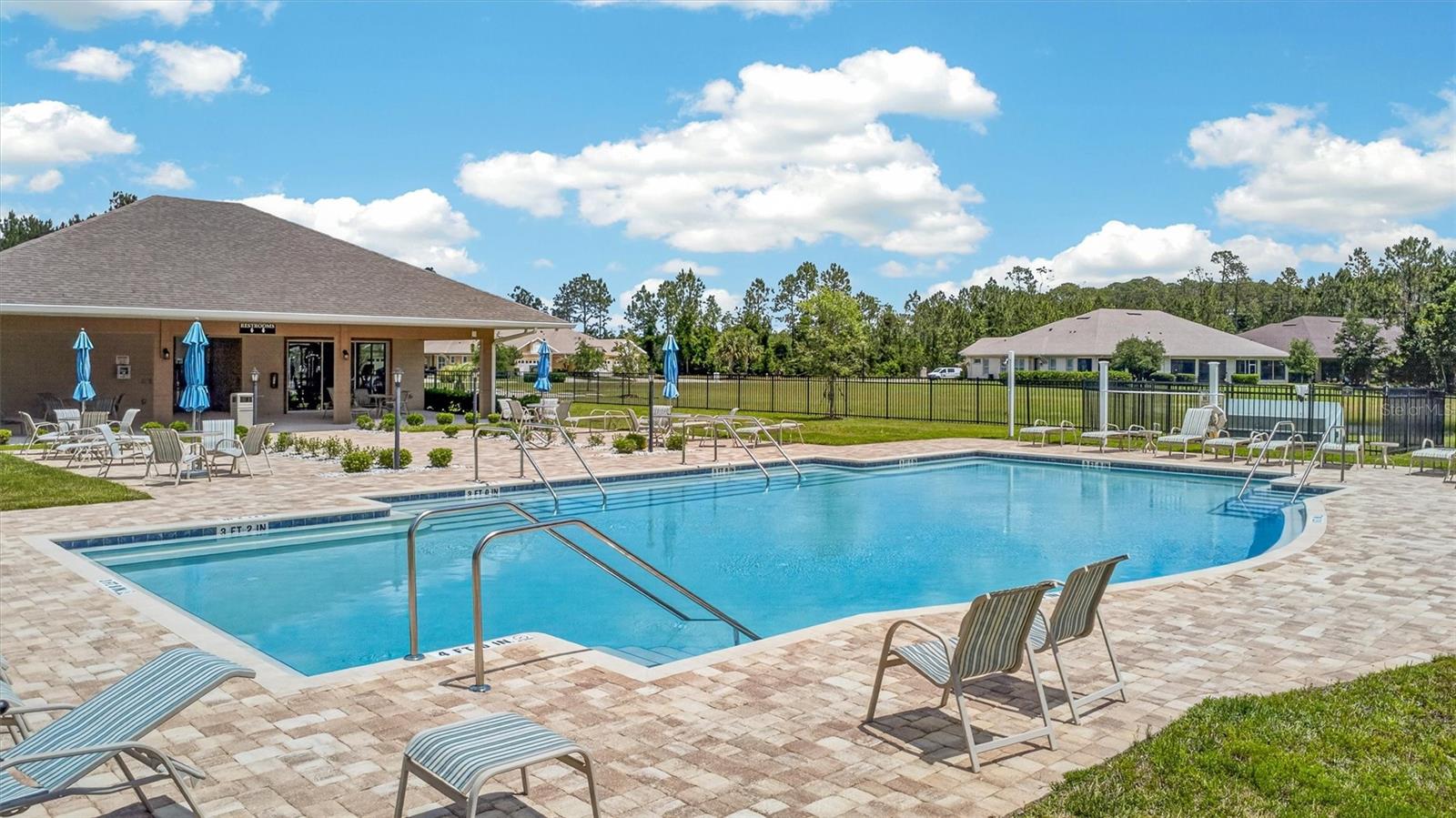 HUNTINGTON VILLAS PH 2-A - Residential