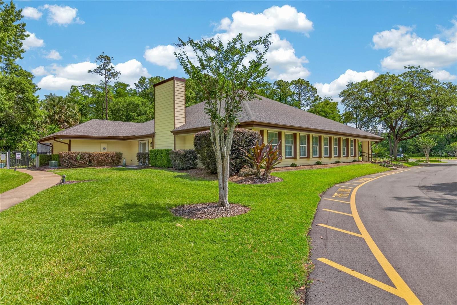 HUNTINGTON VILLAS PH 2-A - Residential