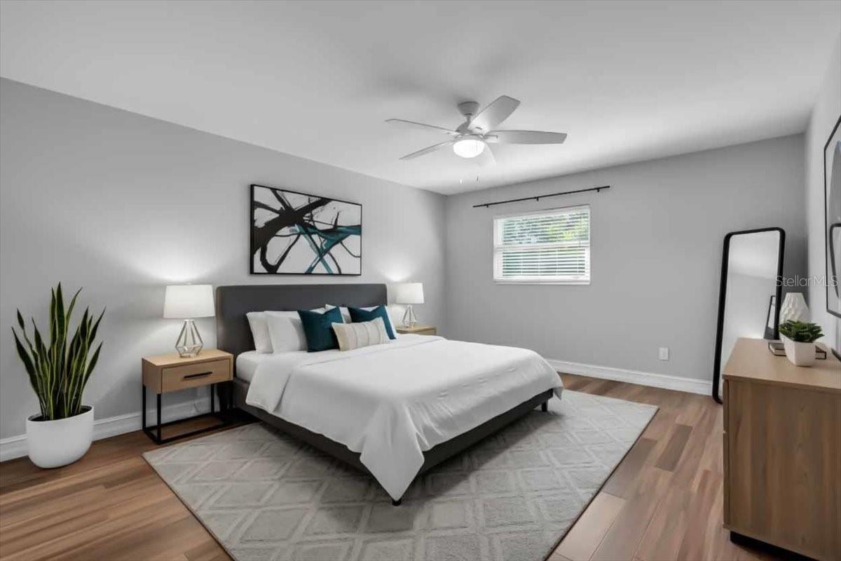 SOUTH GATE MANOR UNIT 02 - Residential