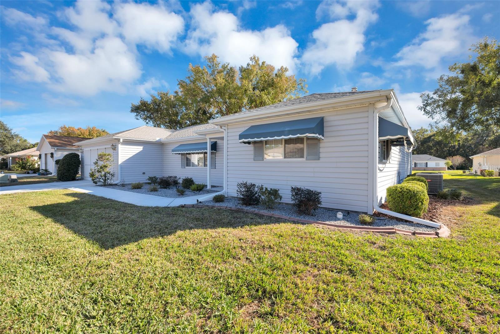 SPRUCE CREEK GOLF AND COUNTRY CLUB-RESTON - Residential