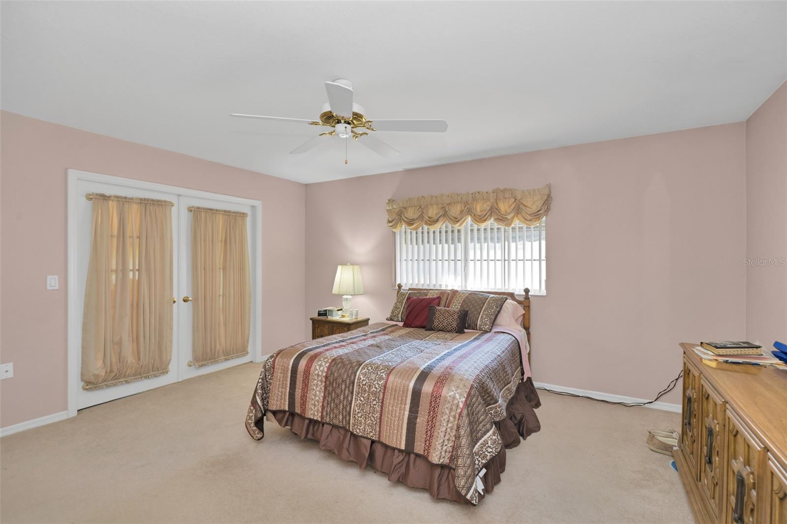 SPRUCE CREEK GOLF AND COUNTRY CLUB-RESTON - Residential