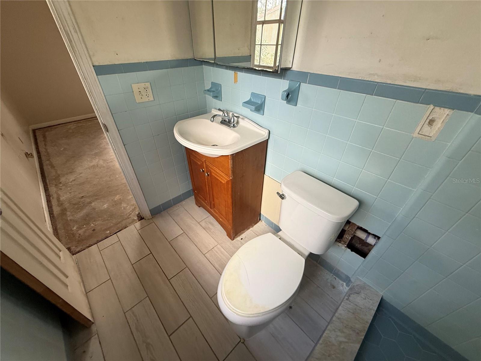 ROBESON J E ADD - Residential