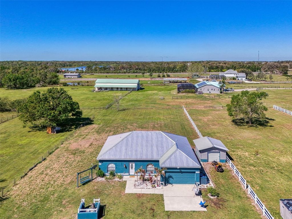 Photo of 2700 Verna Bethany Rd, Myakka City, FL 34251 (MLS # A4690570)