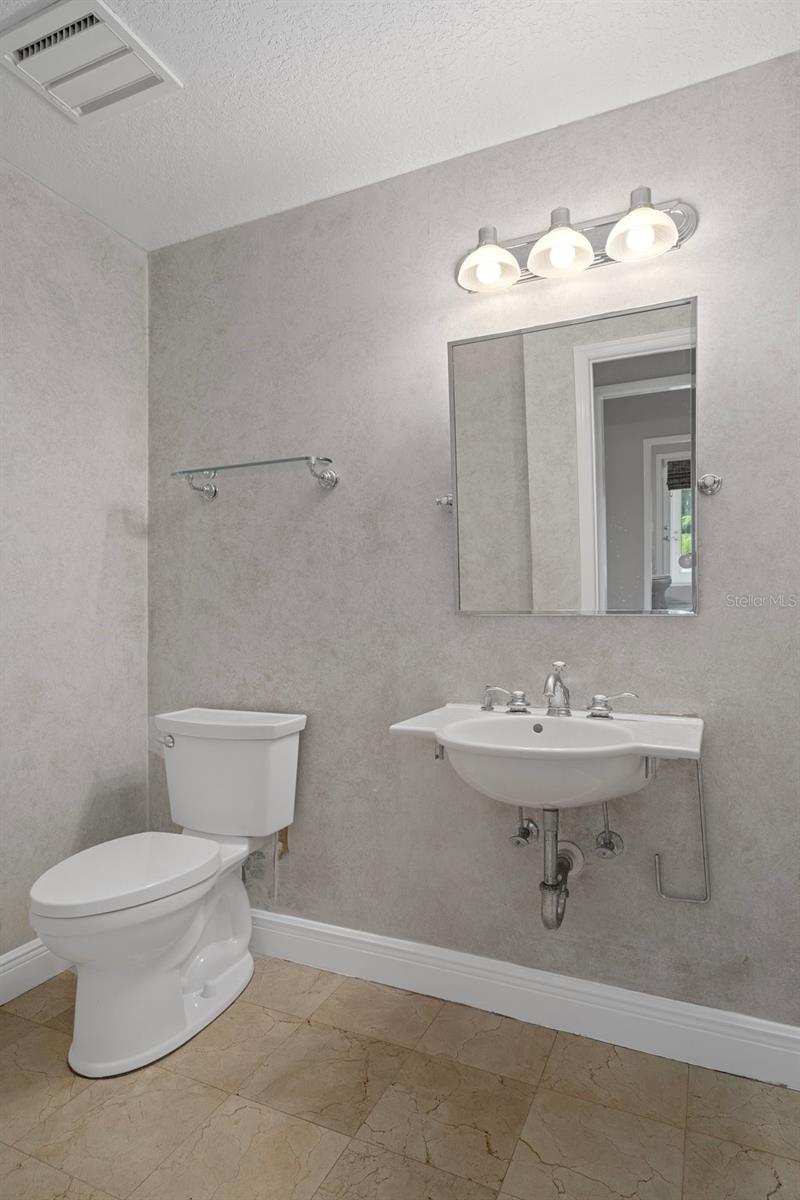 WATERS OF WEEKI WACHEE - Residential