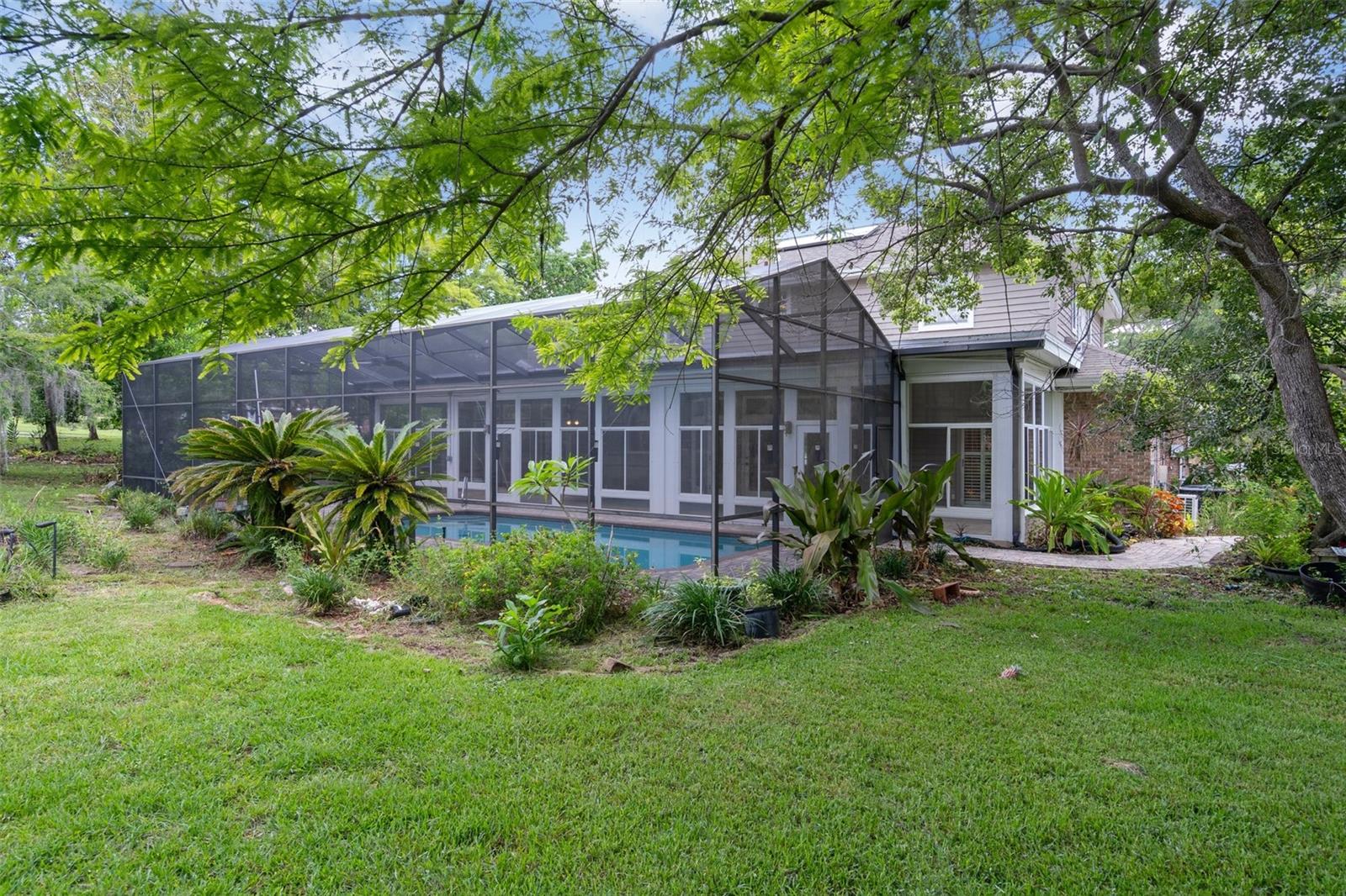 WATERS OF WEEKI WACHEE - Residential