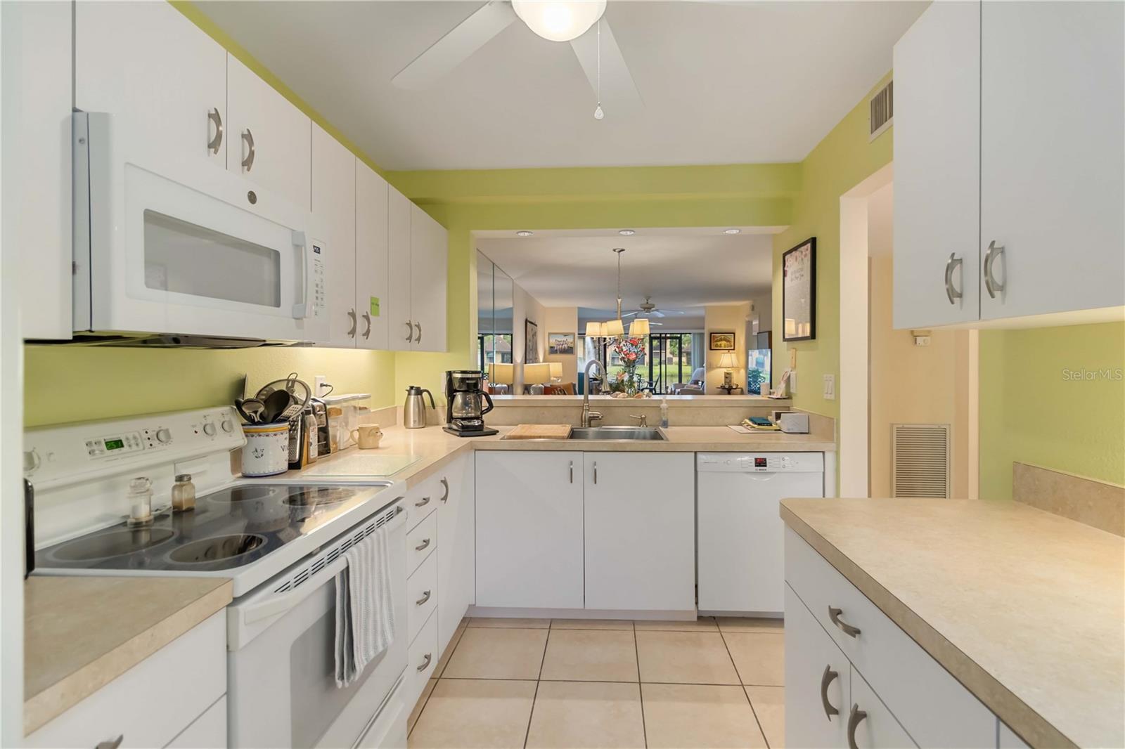 ASHTON LAKES 10 - Residential