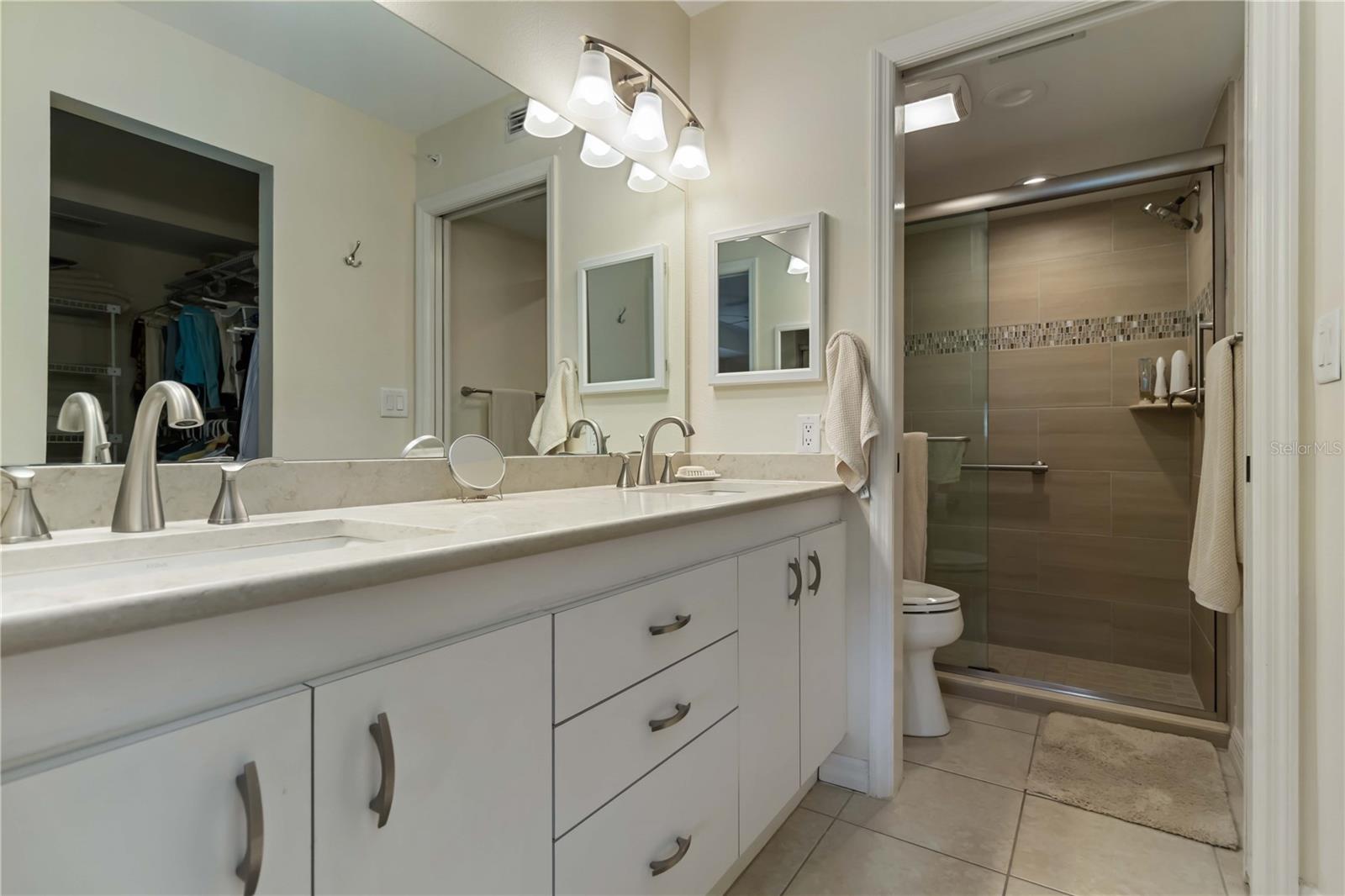 ASHTON LAKES 10 - Residential