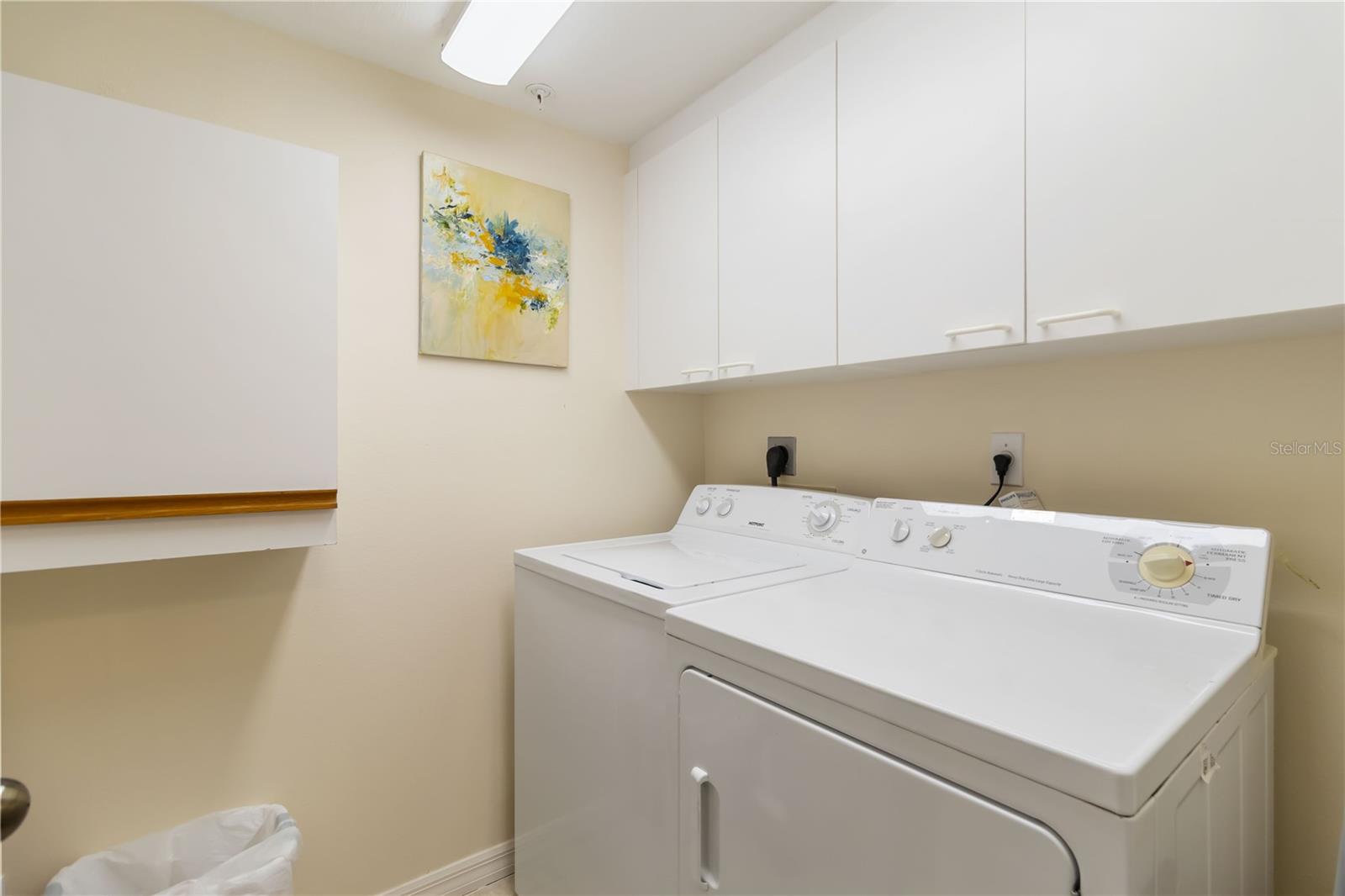 ASHTON LAKES 10 - Residential