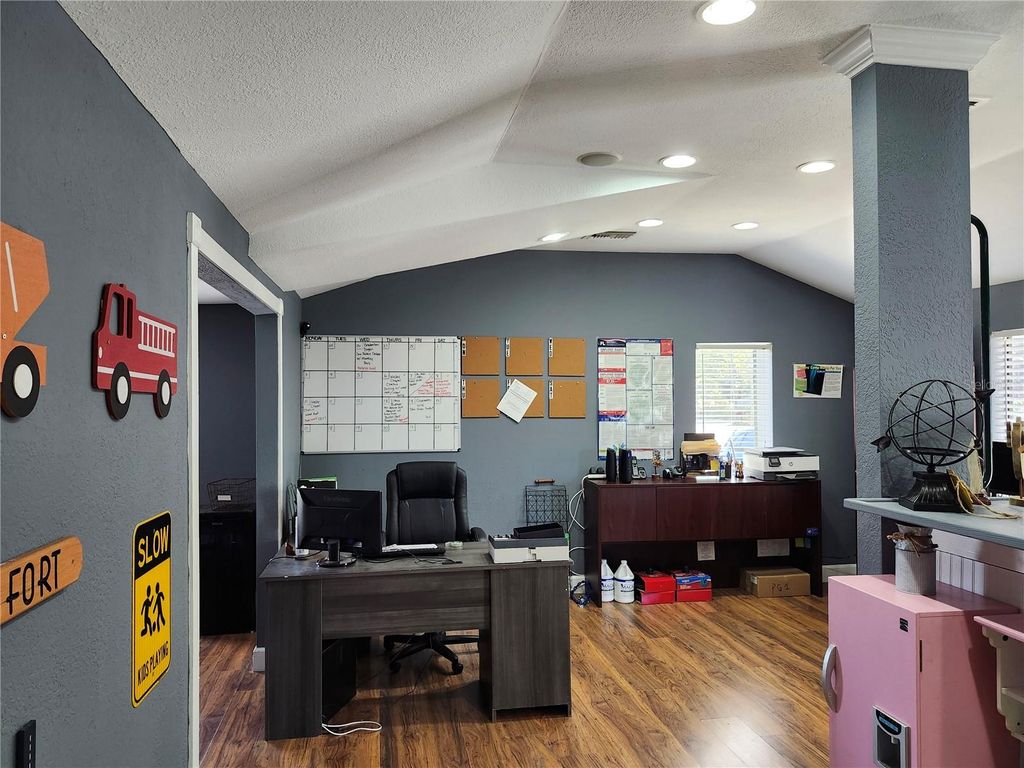 Photo of 1901 W Sligh Avenue, Tampa, FL 33604 (MLS # W7874692)