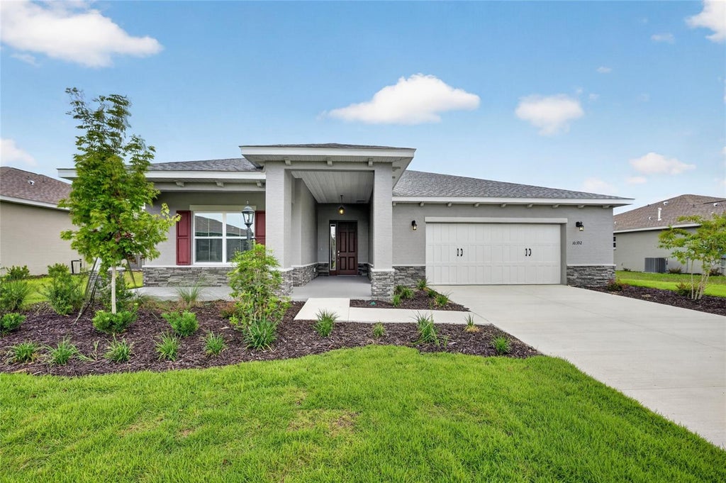 Photo of 10392 SW 106th Court, Ocala, FL 34481 (MLS # OM733784)