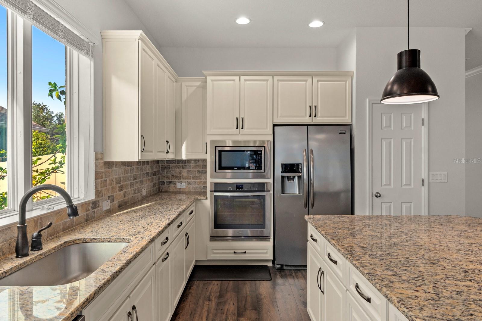 1304 LOREA LANE